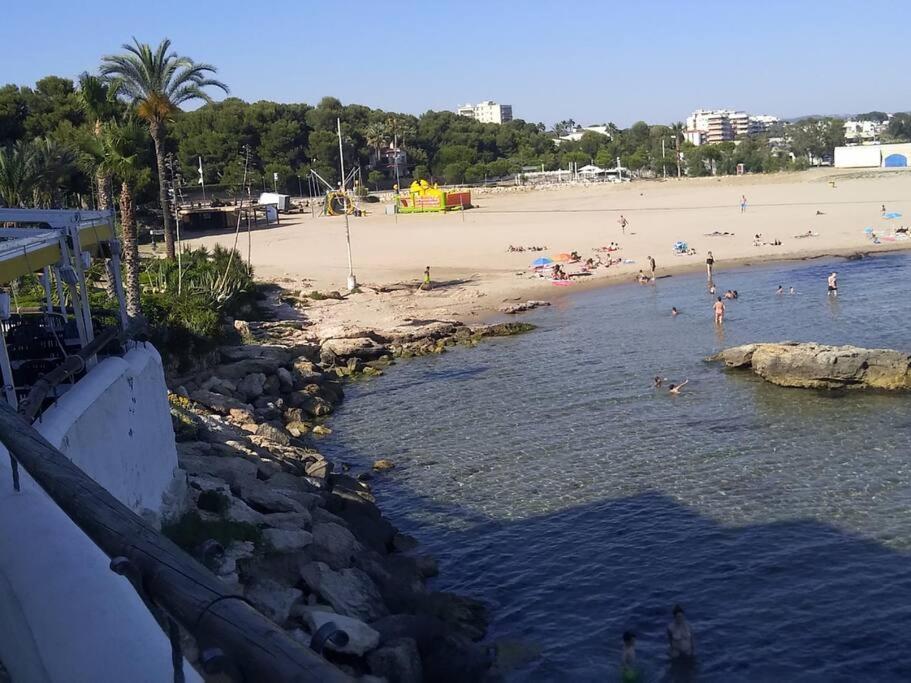 Suitur Beachfront Apartment Roc De Sant Gaieta Roda de Bará Exteriér fotografie